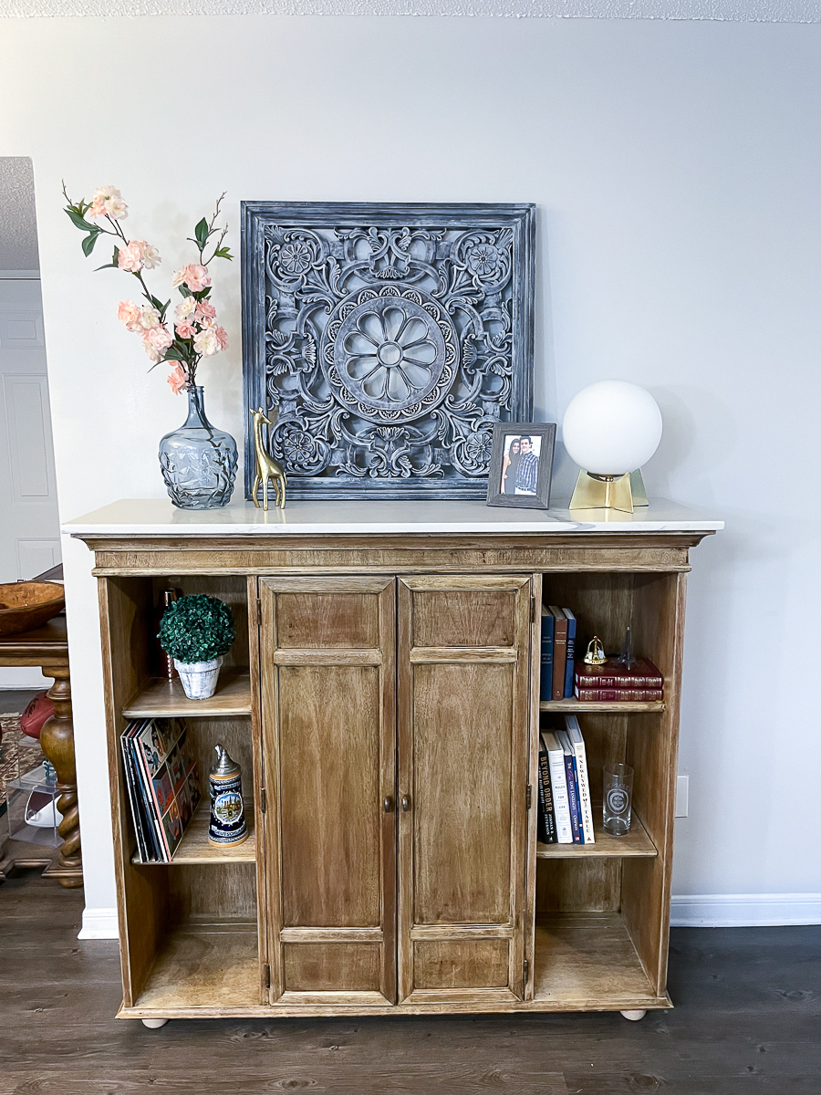 Medallion Wall Art Makeover