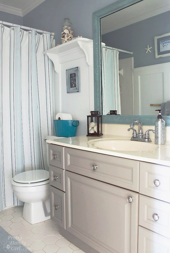 Farmhouse and Cottage bathroom inspiration to inspire your next makeover!