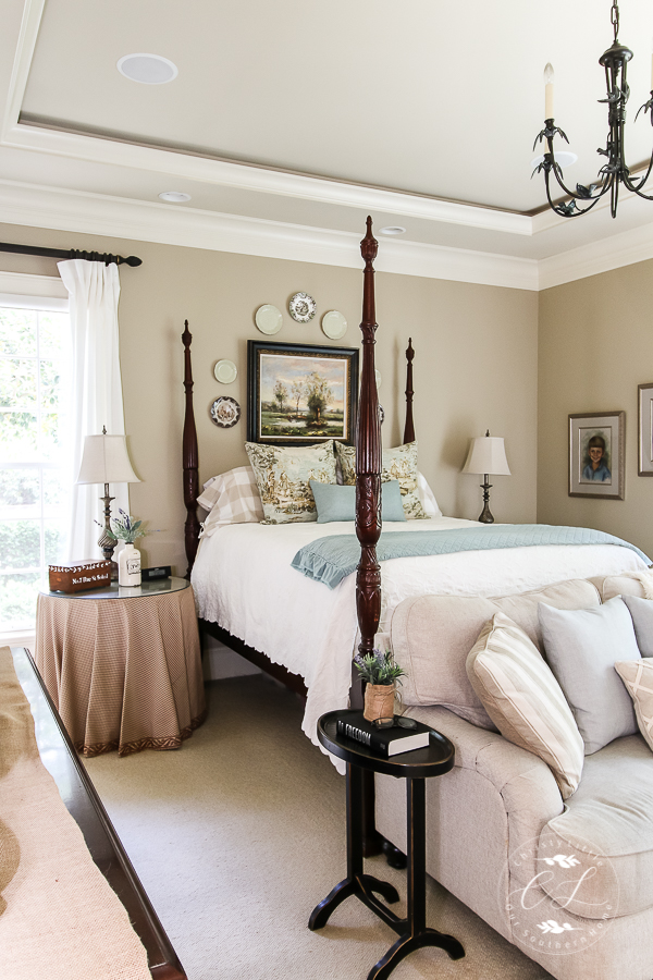 Beautiful bedrooms tour features top bloggers sharing inspiration for your home! #frenchcountry #bedroom #decorating #farmhousebedroom