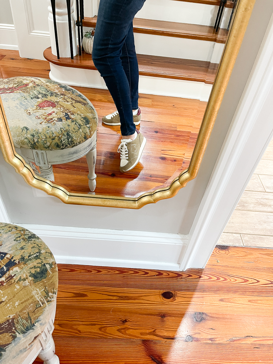 birdies sneakers in mirror selfie