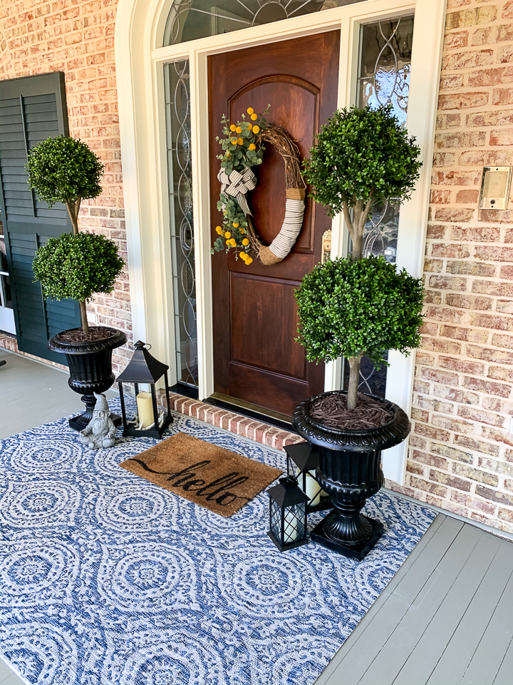 front porch with decor