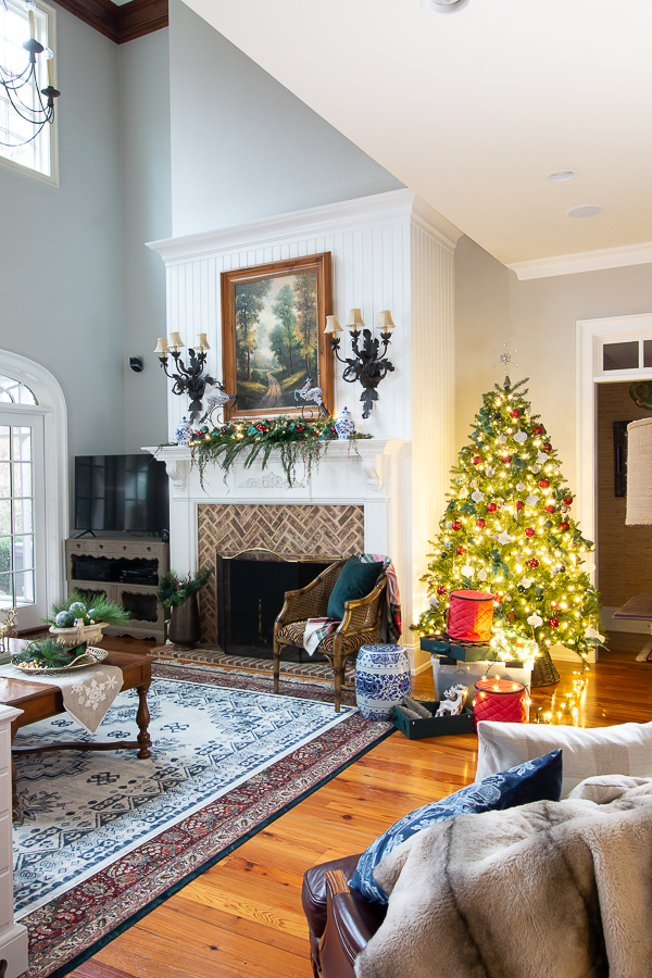 family room decorated for Christmas