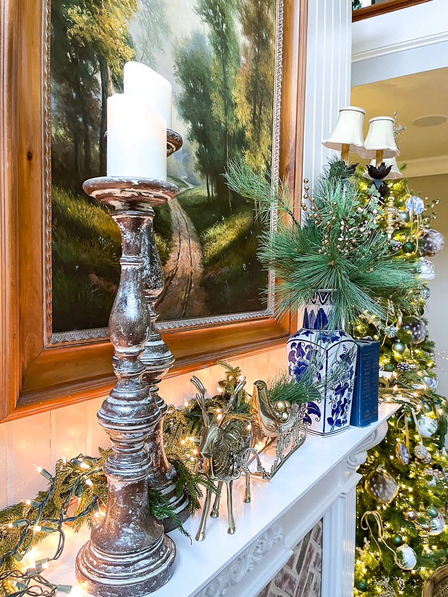 christmas mantel decor