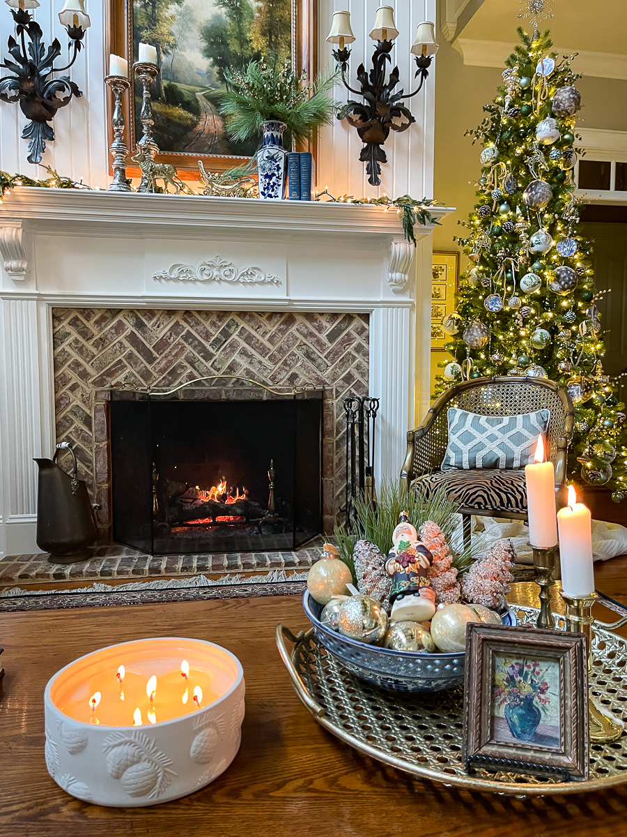 christmas family room