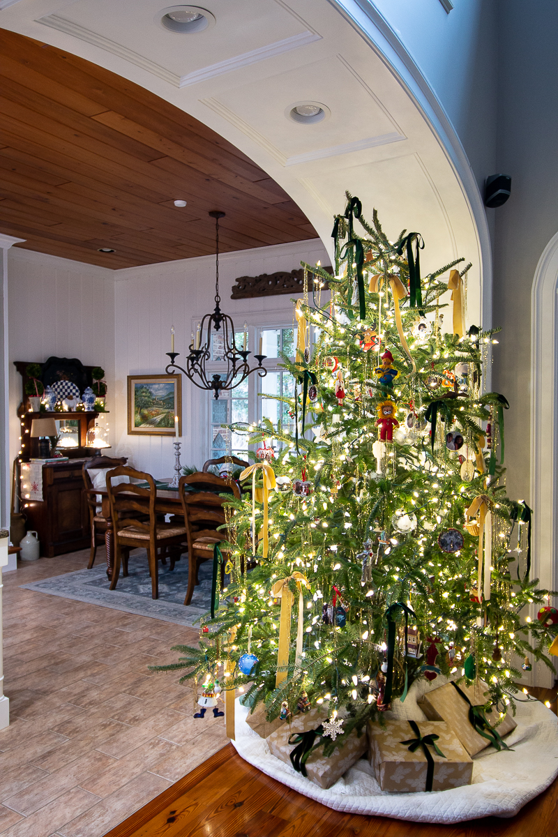 nighttime view of christmas tree