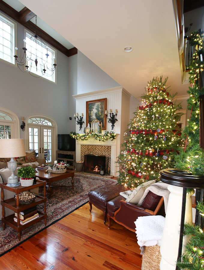 christmas family room