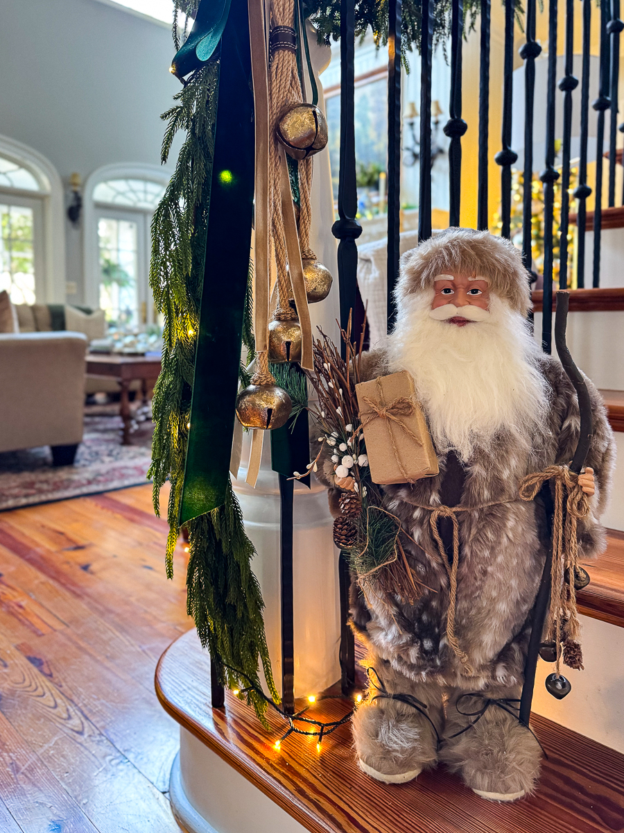 santa on stairs