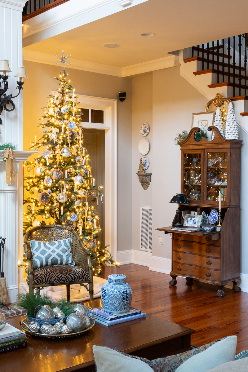 christmas family room