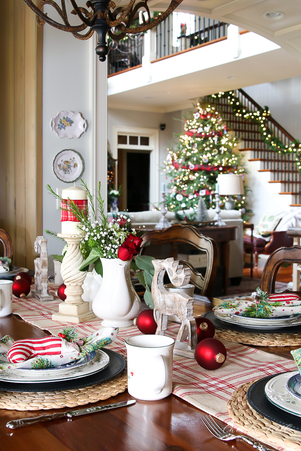 Christmas Decorating with Grocery Store Flowers