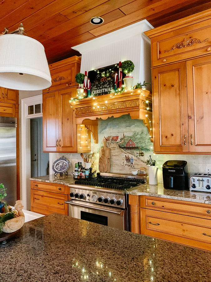 christmas kitchen