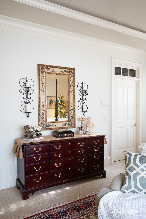 bedroom dresser