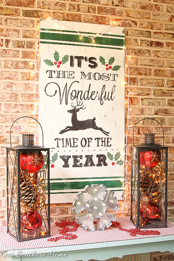 Large, southern front porch decked out for the holidays. So many great DIY and affordable ideas!