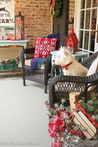 Large, southern front porch decked out for the holidays. So many great DIY and affordable ideas!