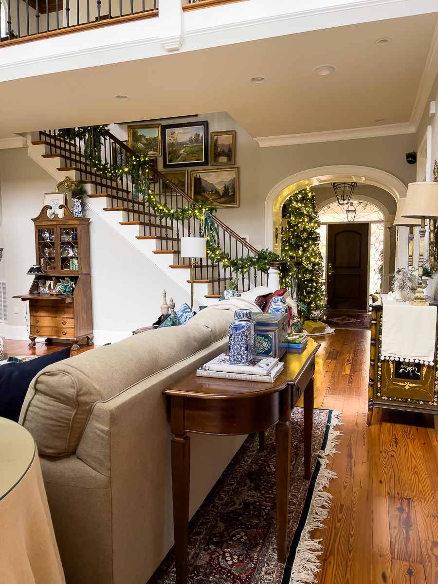 Christmas family room