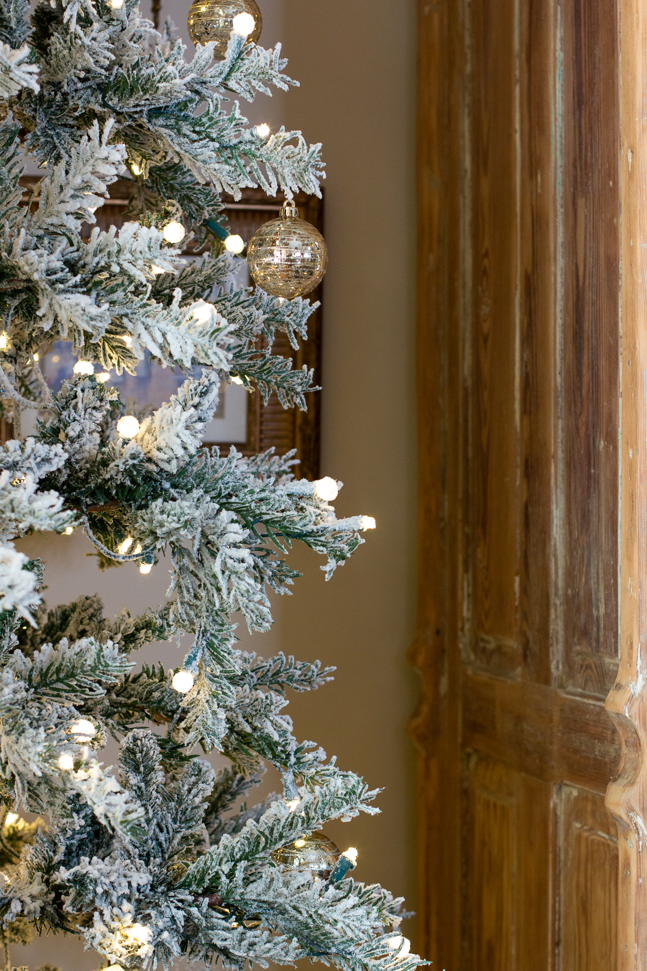 flocked Christmas tree