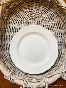 tray with bunny