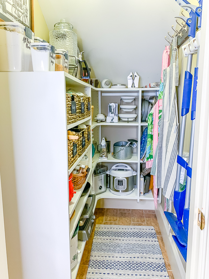 organized pantry closet