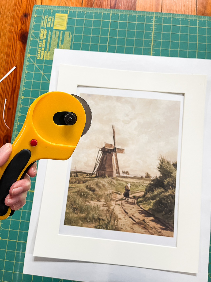 art with a rotary cutter