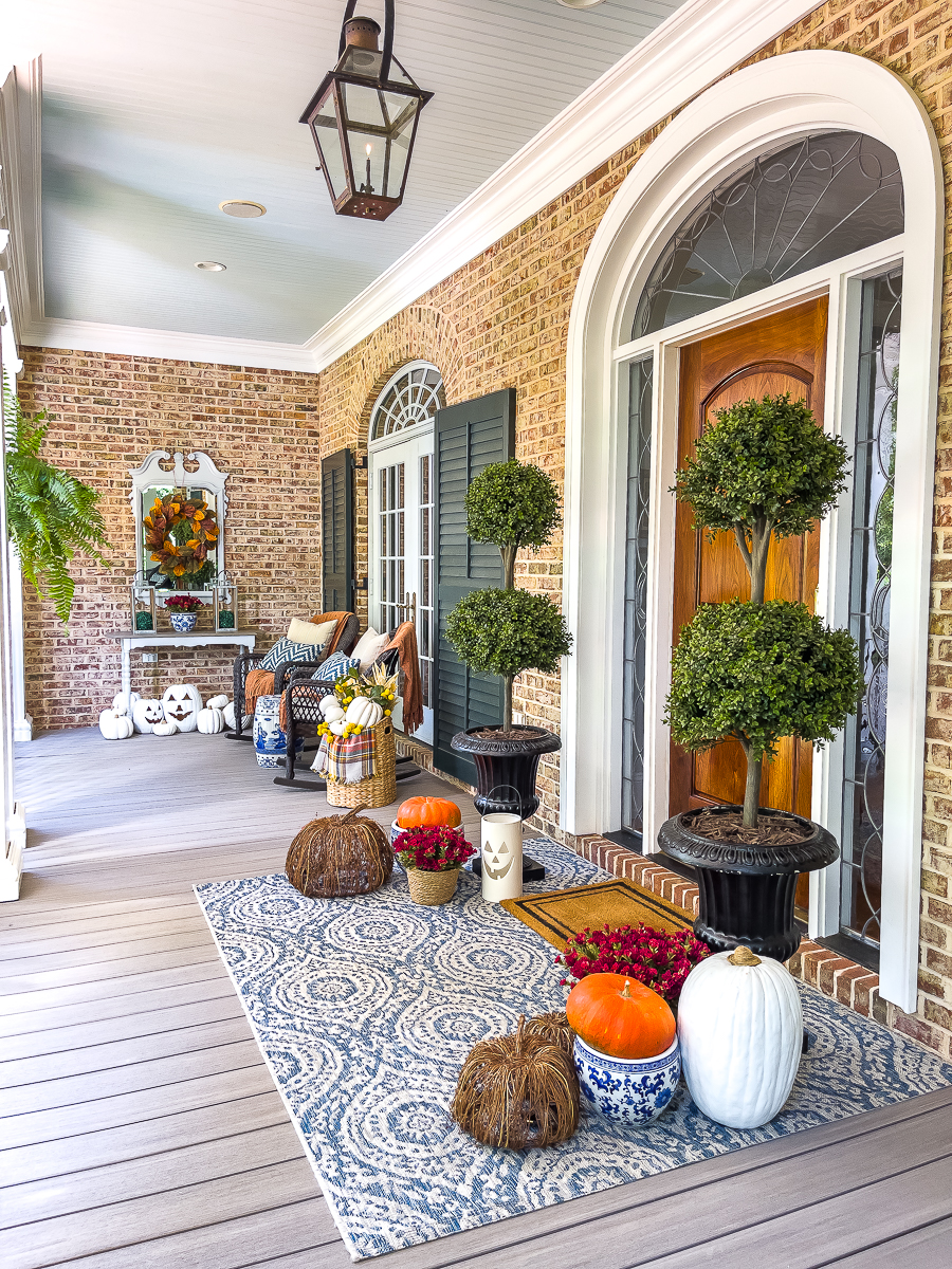 porch with 10 fall ideas