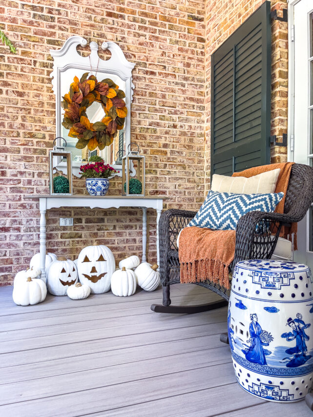 10 Ideas for Decorating a Festive Fall Front Porch