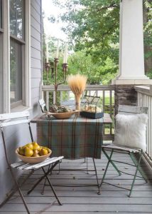 Green and White Holiday Ideas are the features from the weekly link party, Inspiration Monday!