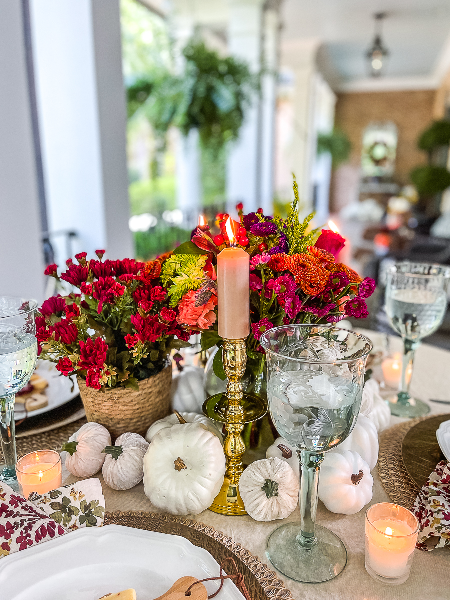 pumpkin and mum tablescape