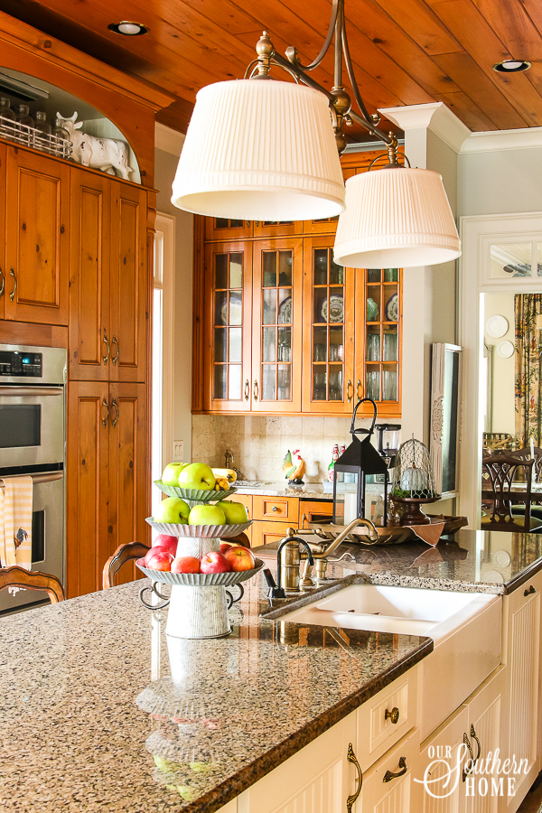 French Farmhouse Fall tour with an eclectic mix of new, budget, high end, antique and thrift store finds!