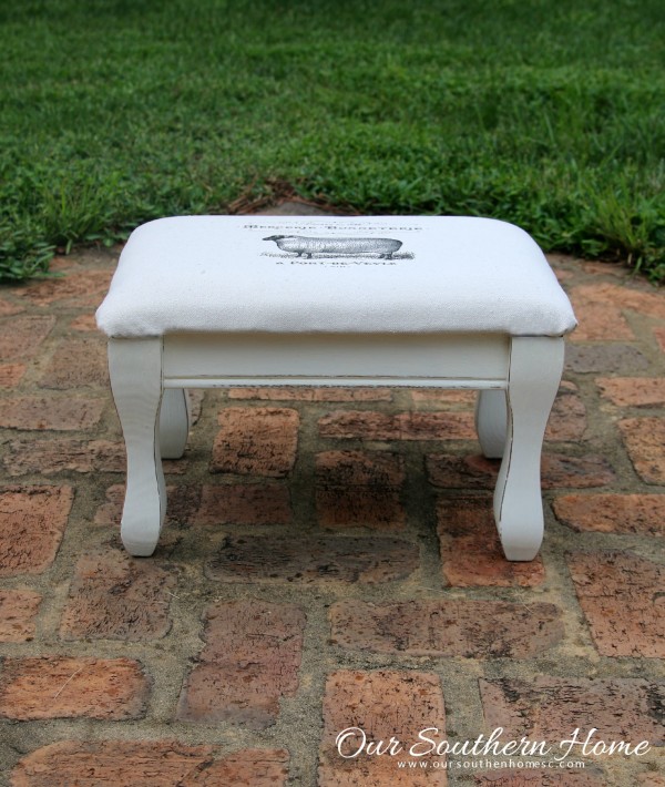 French Country sheep stool makeover using an image transfer technique by Our Southern Home #themedfurnituremakeoverday