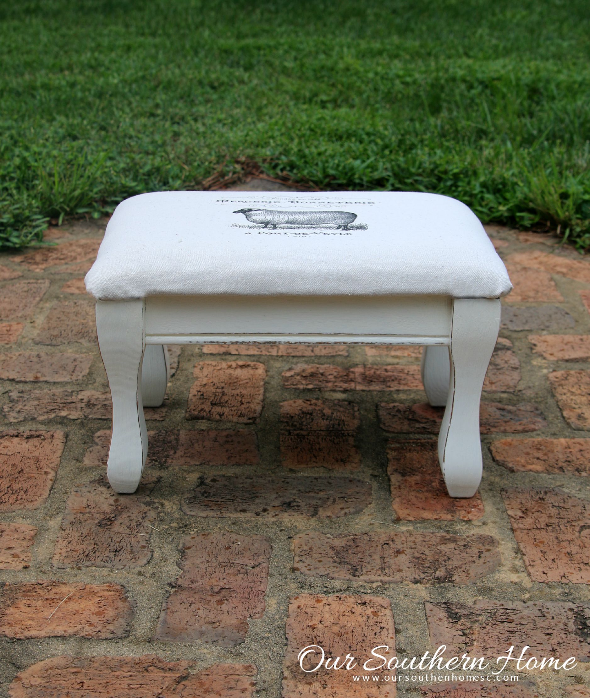French Country Stool Makeover