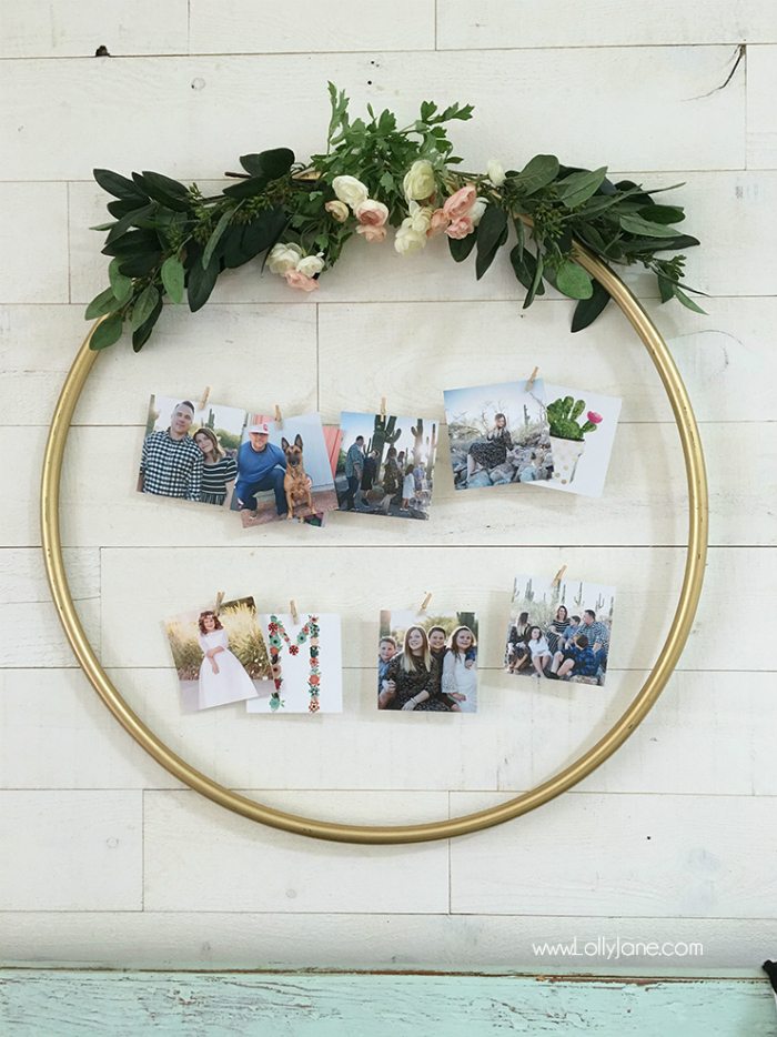 hula-hoop-gold-floral-picture-display