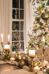 christmas dining room