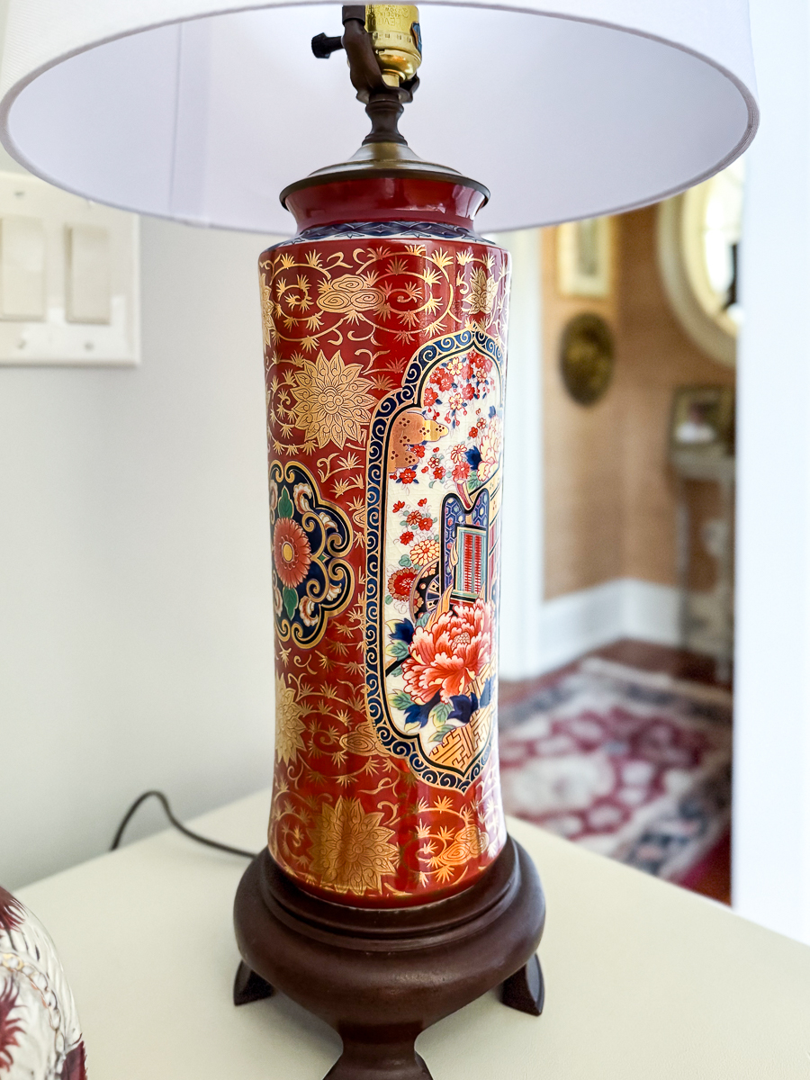 detail of oriental lamp