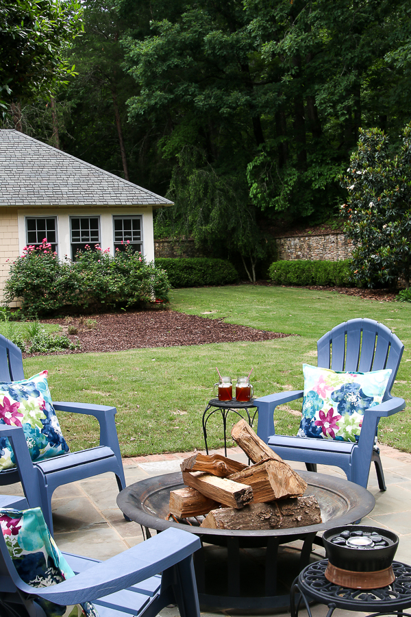 Patio fire-pit refresh just in time for Father's Day! #ad #TrueValue