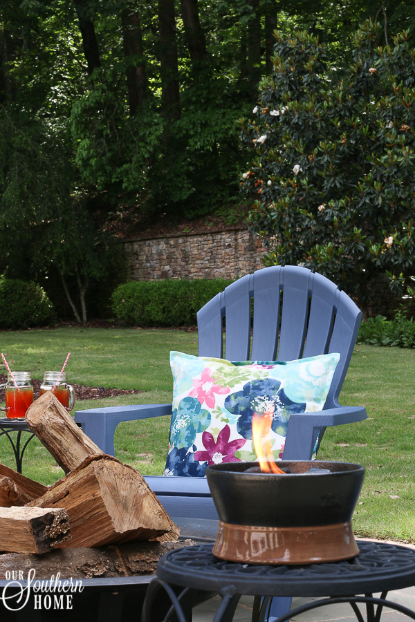 Patio fire-pit refresh just in time for Father's Day! #ad #TrueValue