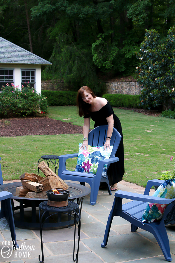 Patio fire-pit refresh just in time for Father's Day! #ad #TrueValue