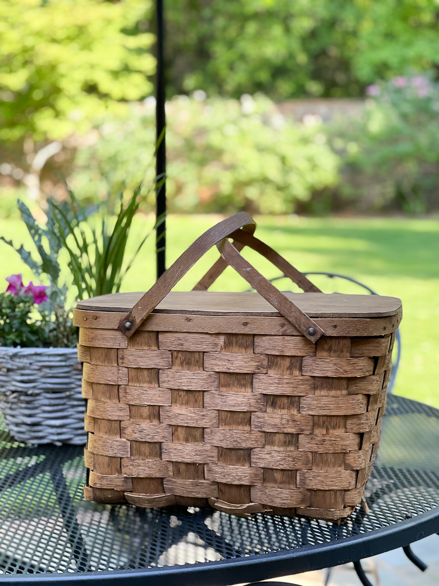 Picnic Basket Makeover - Our Southern Home