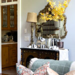 fall vignette in familyy room