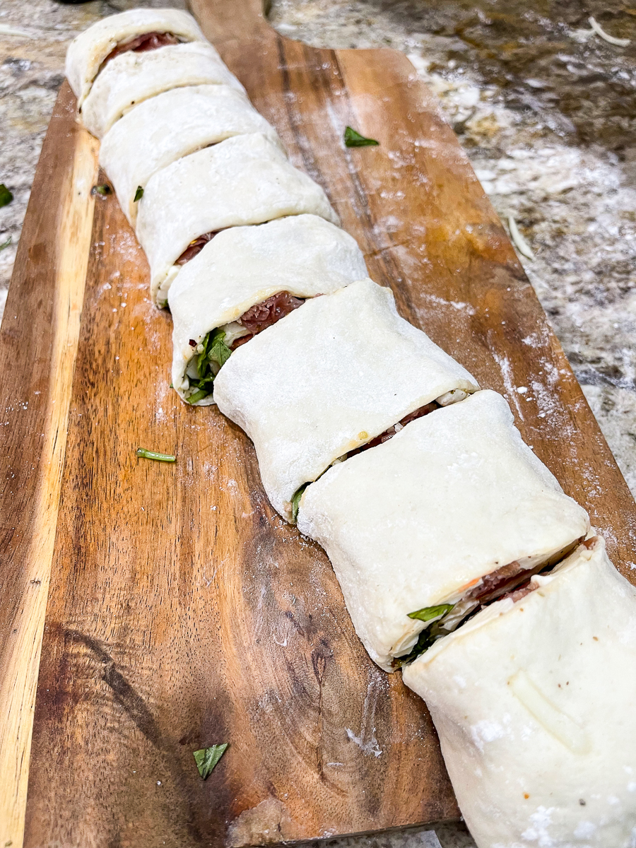 sliced pizza roll