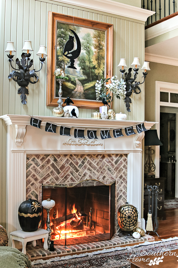 halloween mantel