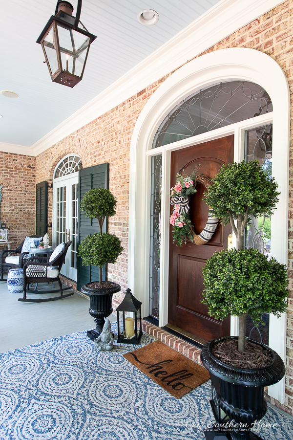 front porch decorated with blues