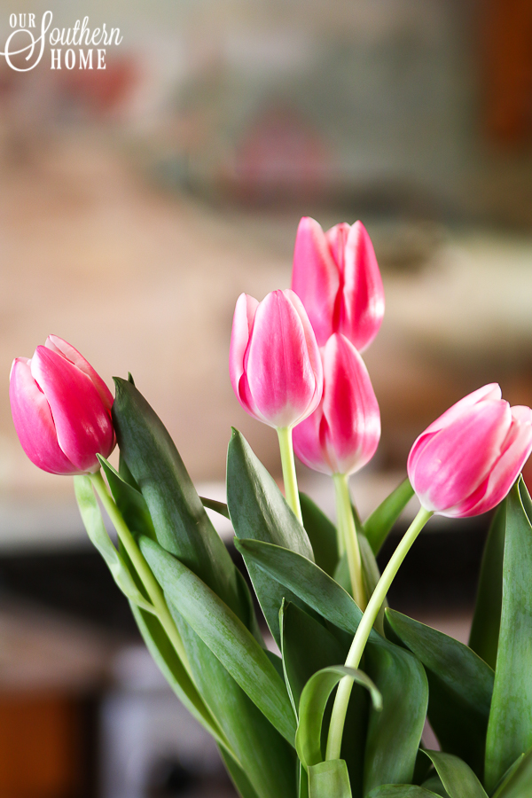 Spring Decorating ideas with baskets and more from the Decorating Enthusiast Team