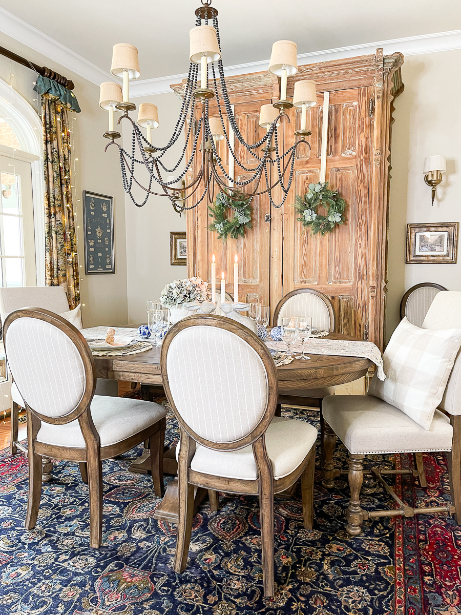 https://www.oursouthernhomesc.com/wp-content/uploads/spring-dining-room-march-2021-osh-5604.jpg