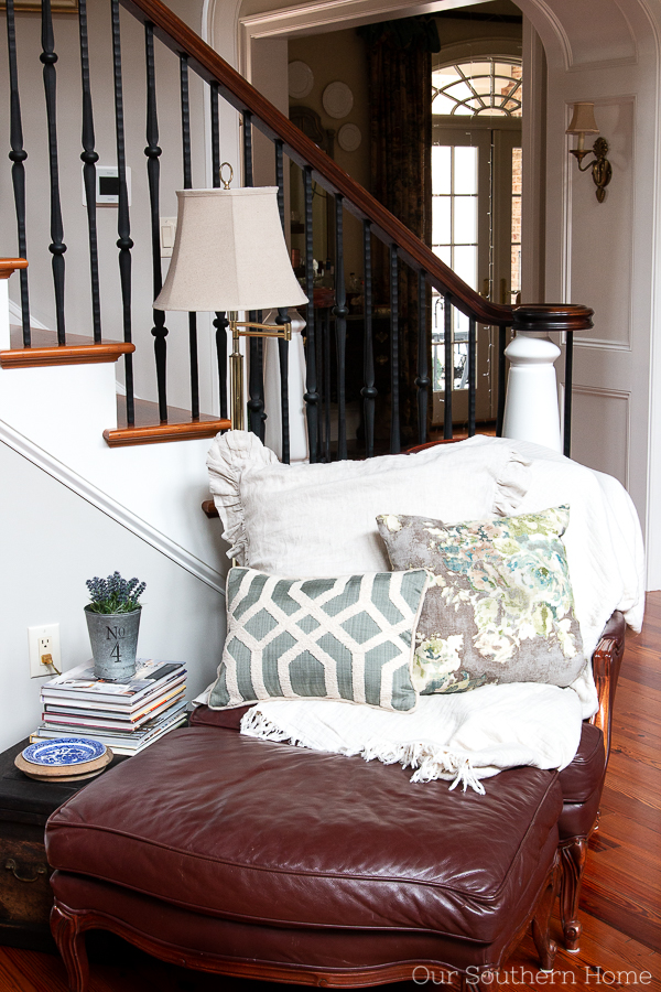 Sitting area in the family room