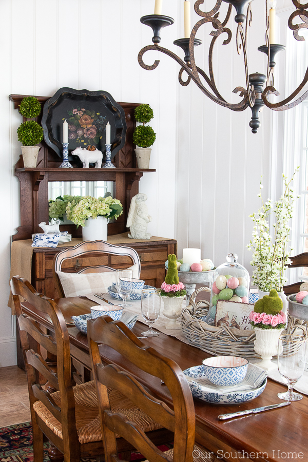 Casual Spring Tablescape