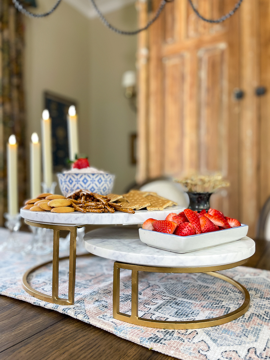 2 marble trays with dessert dip