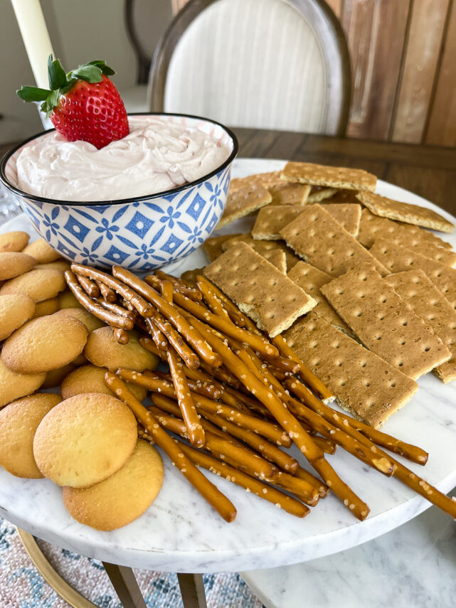 Strawberry Cream Cheese Dessert Dip