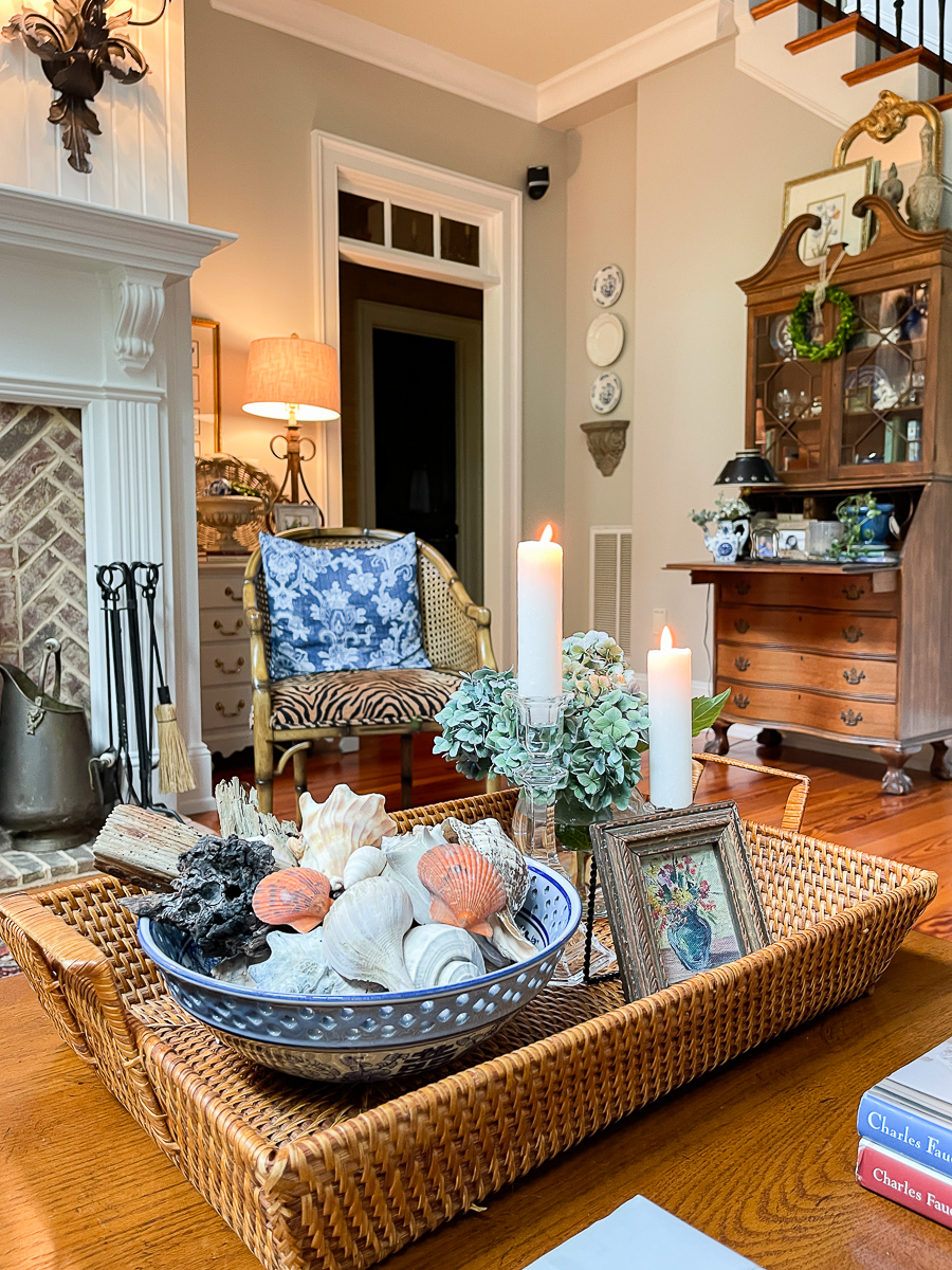 trayy basket on coffee table