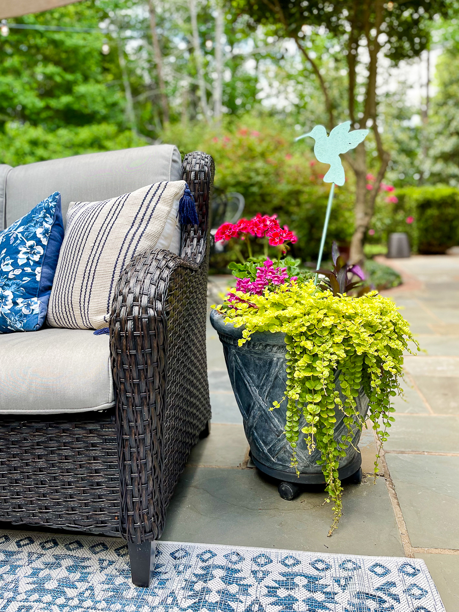 Outdoor Rug for the Front Porch - Our Southern Home