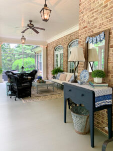 screened porch