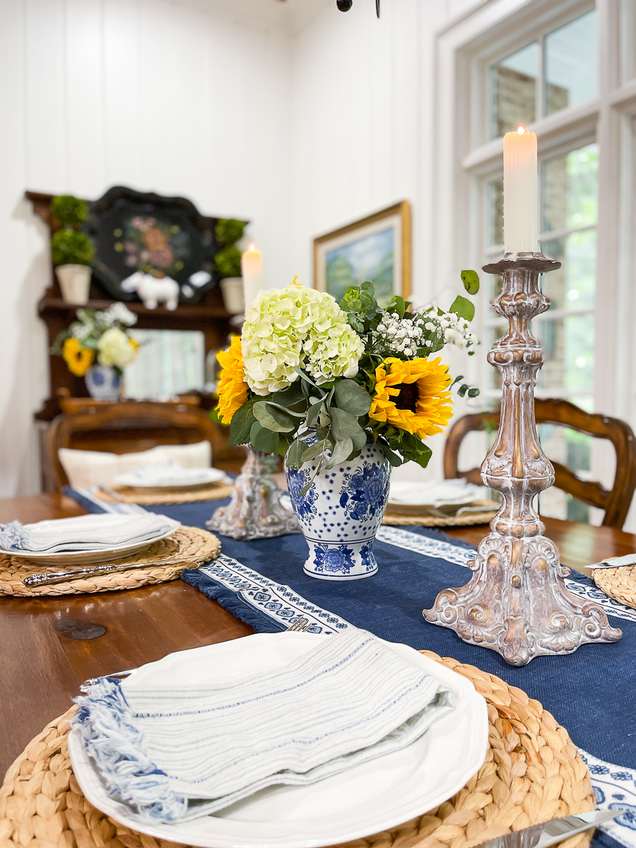 sunflower tablescape